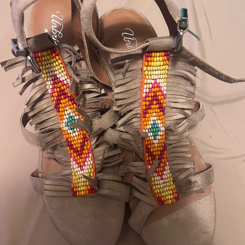 Ariat Multicolor Beaded Fringe Sandals size 10